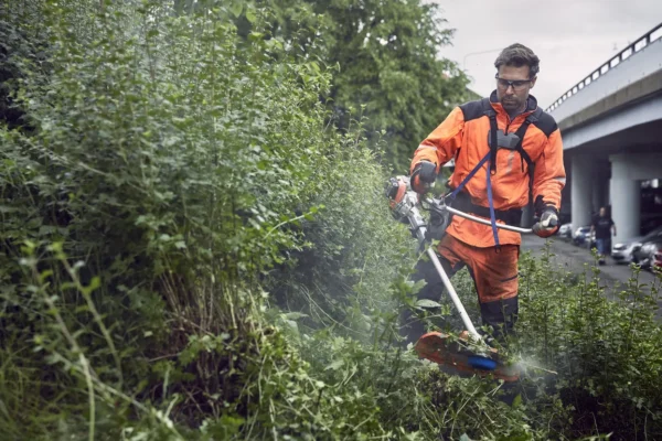 HUSQVARNA 535iRXT Débroussailleuse à batterie professionnelle – Image 7