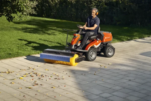 Tondeuses autoportées HUSQVARNA R 316TX AWD – Image 2